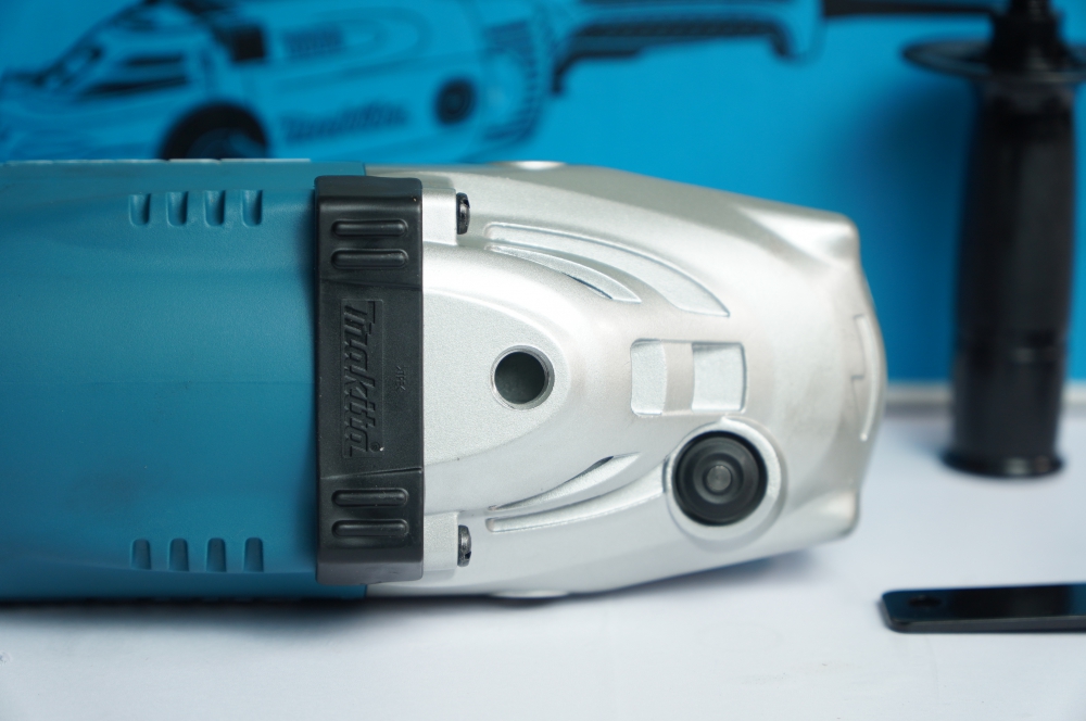 180mm-may-mai-goc-makita-ga7020-5_1686573391
