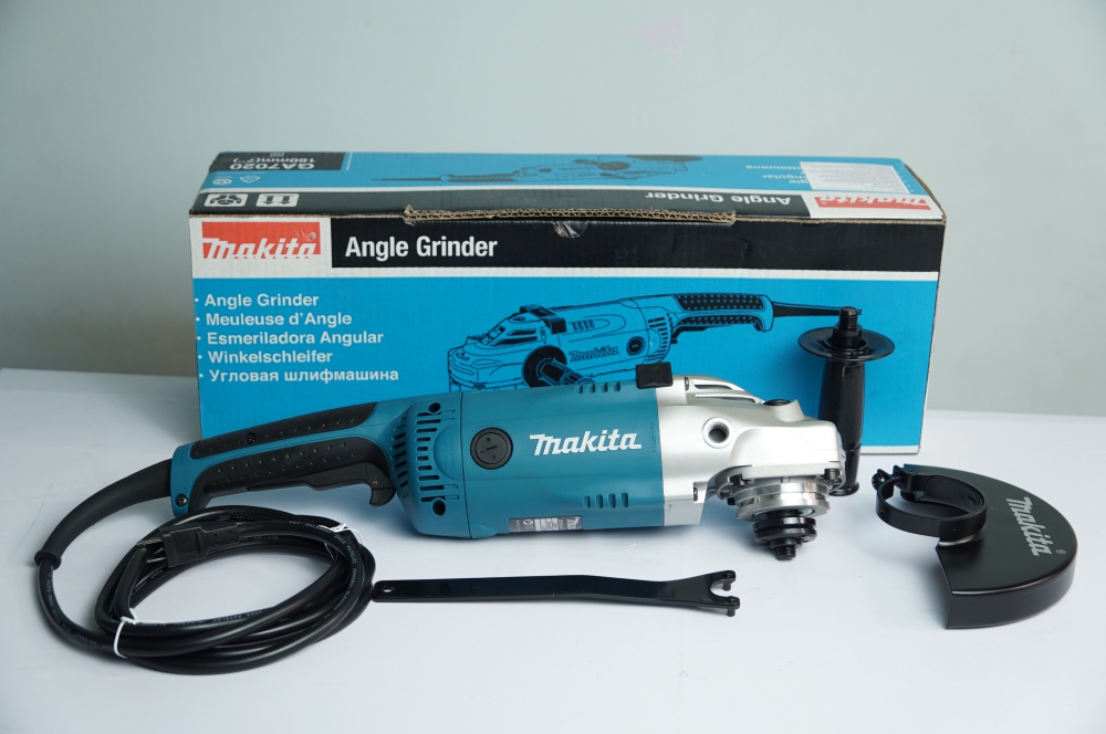 180mm-may-mai-goc-makita-ga7020_1686573389