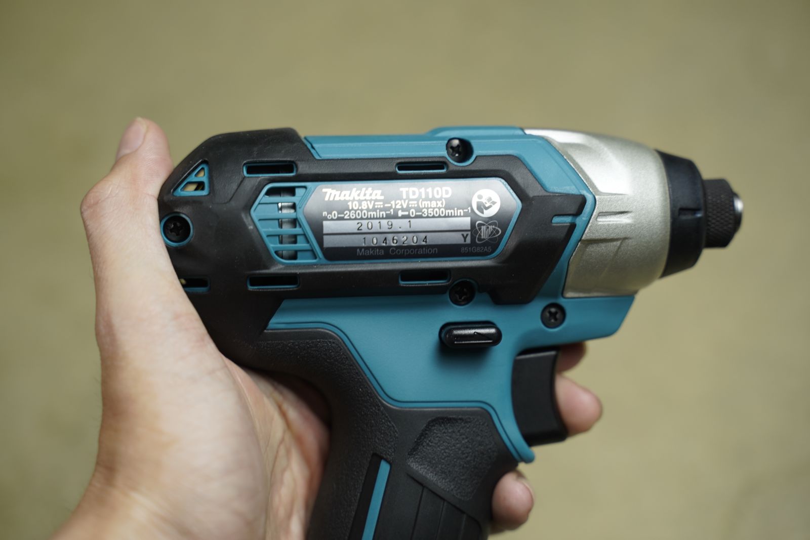 bo-may-khoan-van-vit-dung-pin-makita-clx224s-12v_10226_