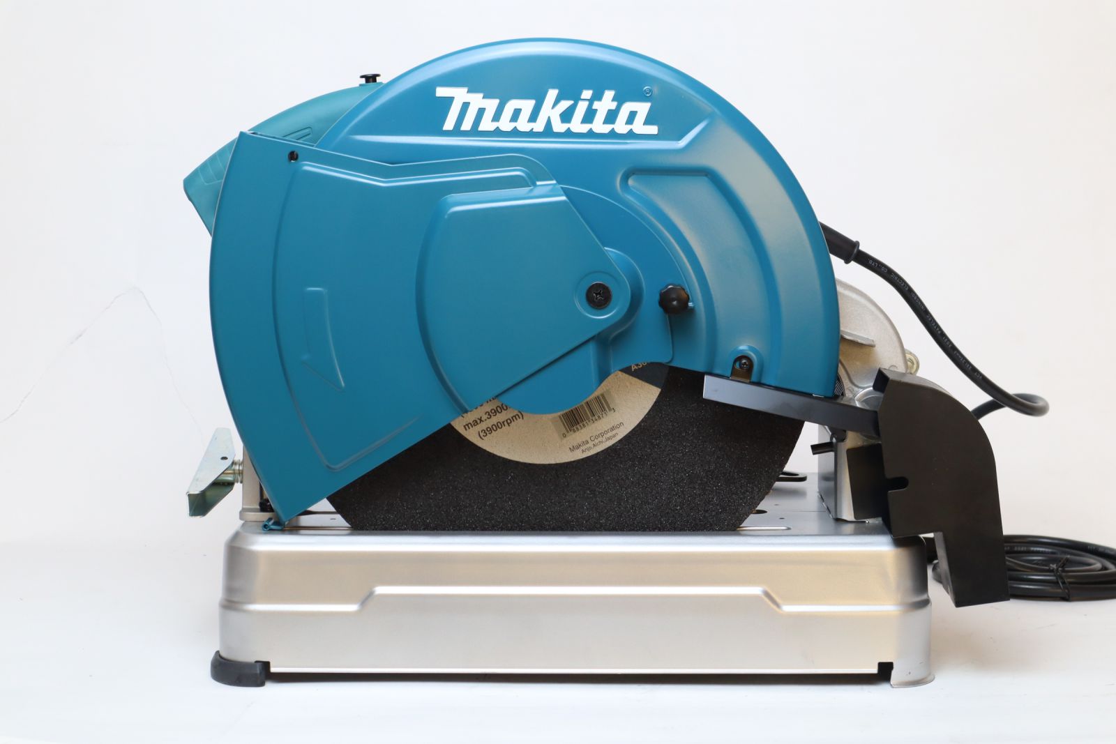 img_2082 máy cắt sắt makita