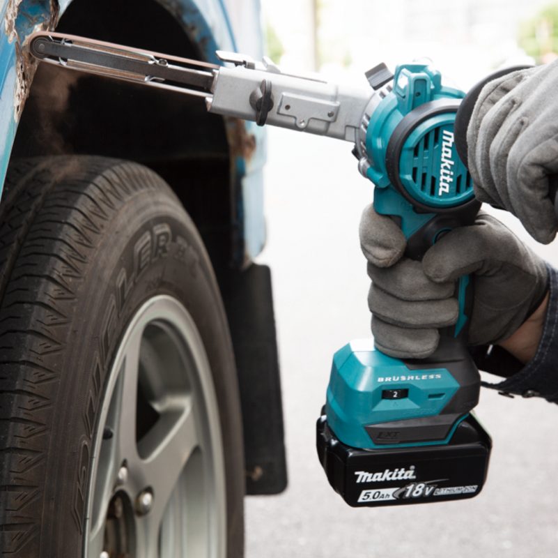 Máy chà nhám dùng pin 18V Makita DBS180RTJ (9MM X 533MM/BL)