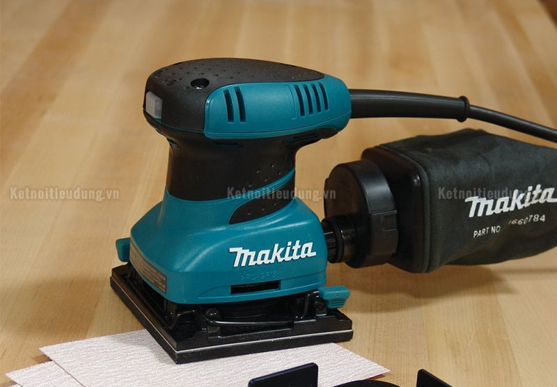 may-cha-nham-rung-makita-bo4556-chinh-hang-gia-re-1