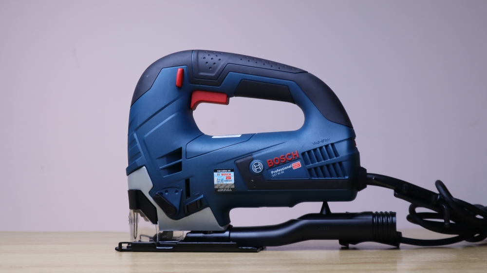 may-cua-long-650w-bosch-gst-90-be-060158f0k0-2_1721277457