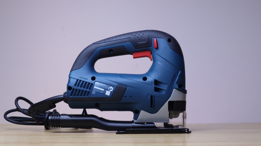 may-cua-long-650w-bosch-gst-90-be-060158f0k0-4_1721277457