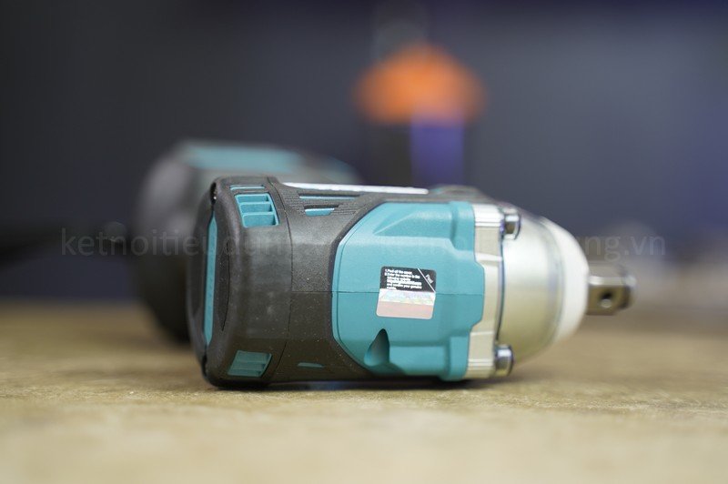 may-siet-bu-long-dung-pin-makita-dtw300z-chua-pin-sac-_10118_