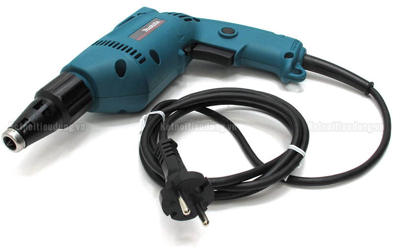 may-van-vit-makita-6821-chinh-hang-gia-tot-nhat-2