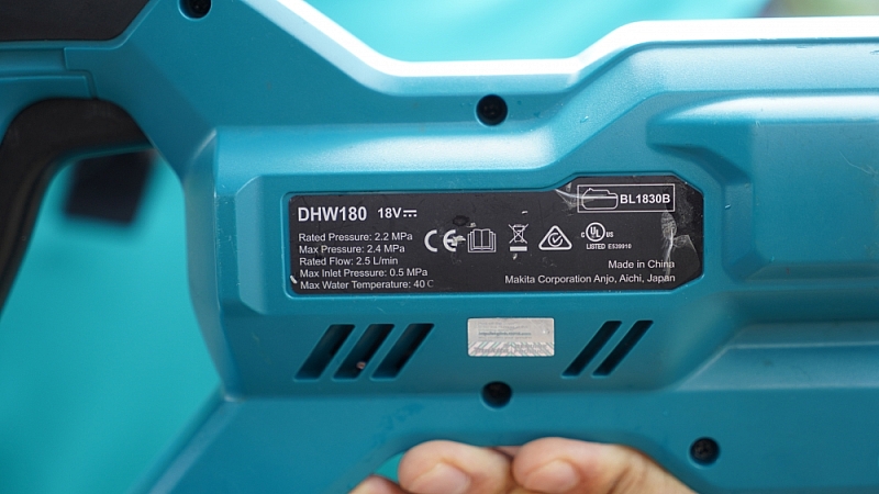 may-xit-rua-ap-luc-dung-pin-18v-makita-dhw180z01-chua-pin-sac_11844_