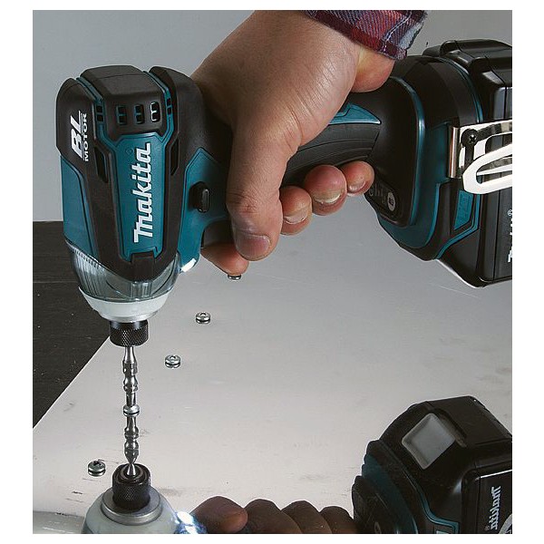 visseuse-a-chocs-makita-btd147rmj-18v-3a-moteur-brushless-sans-charbon