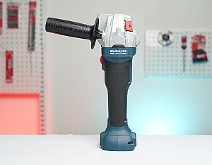 100mm Máy mài góc dùng pin 18V Bosch GWS 18V-8 (Solo)