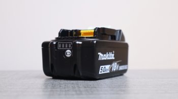 18V 5.0Ah Pin Makita BL1850B (197280-8)