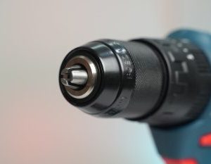 Máy Khoan Động Lực Dùng Pin 18V Bosch GSB 183-LI (2 Pin 2.0Ah & Sạc)